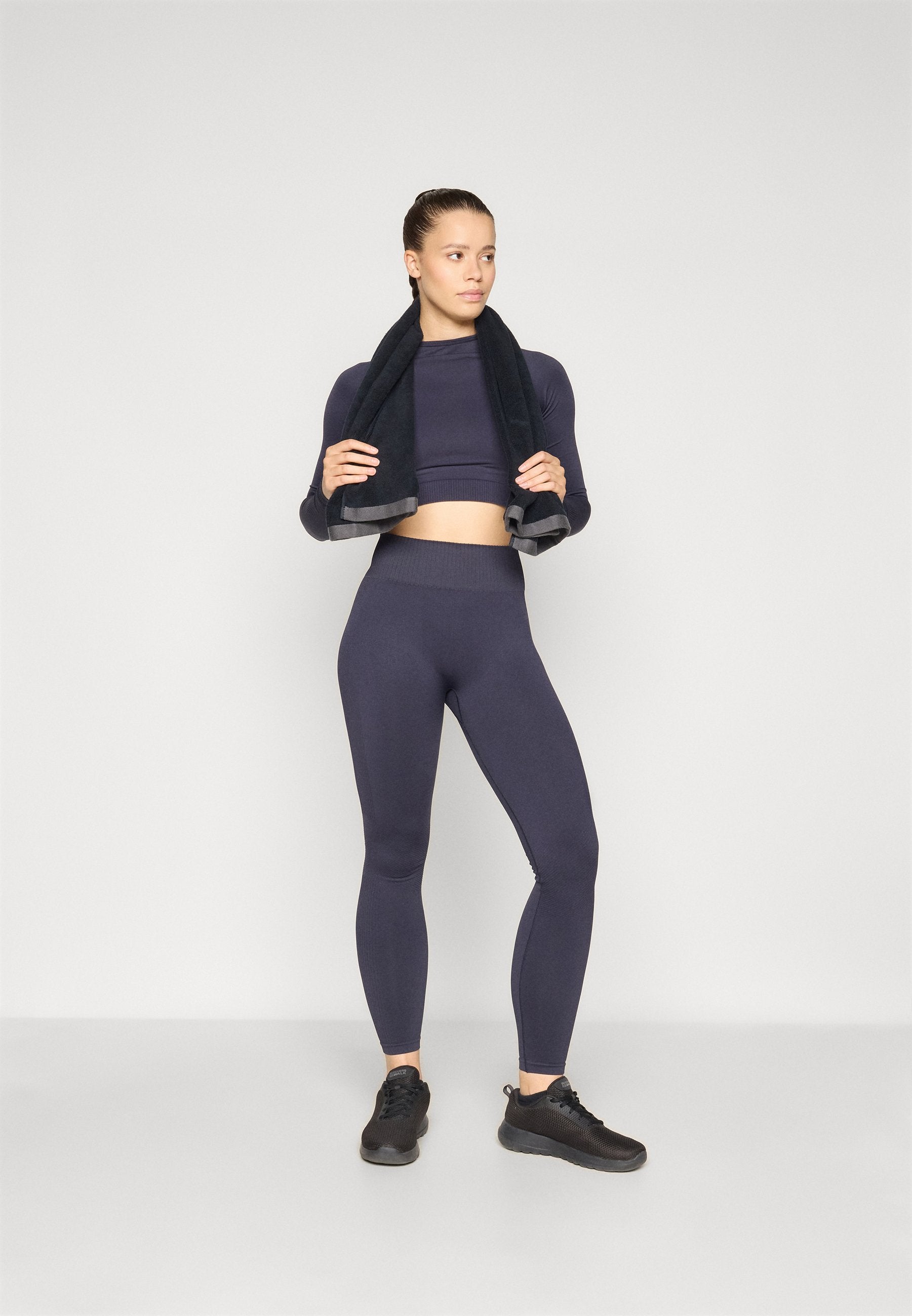 ONLY Play ONPJIJI SEAM TOP