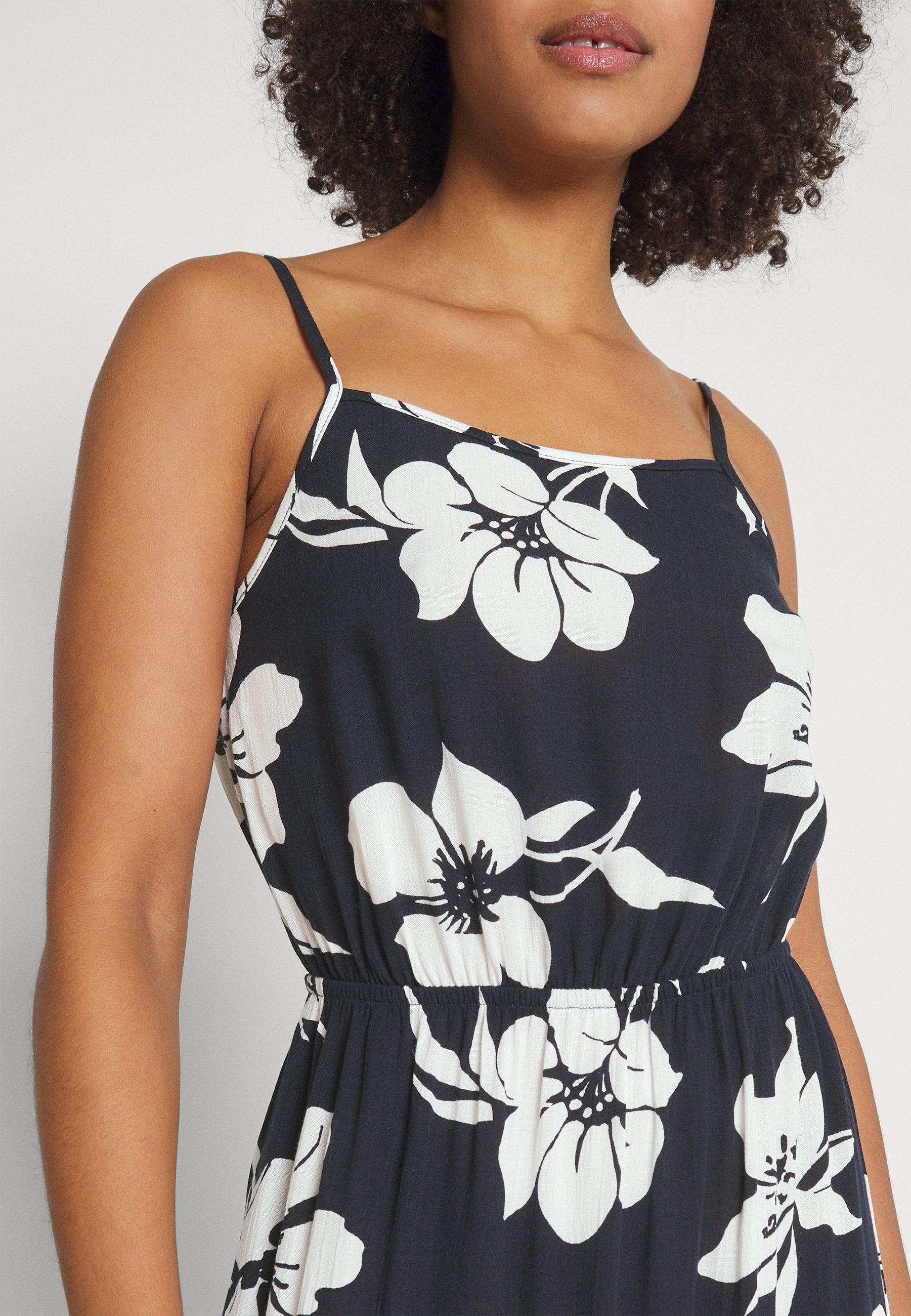 ONLY ONLFRIDA STRAP DRESS