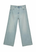 Hellblaue, weite Jeans aus Denim. Mit Hochbund, Fronttaschen und Knopfverschluss. Glatte Textur mit einem verwaschenen Finish.