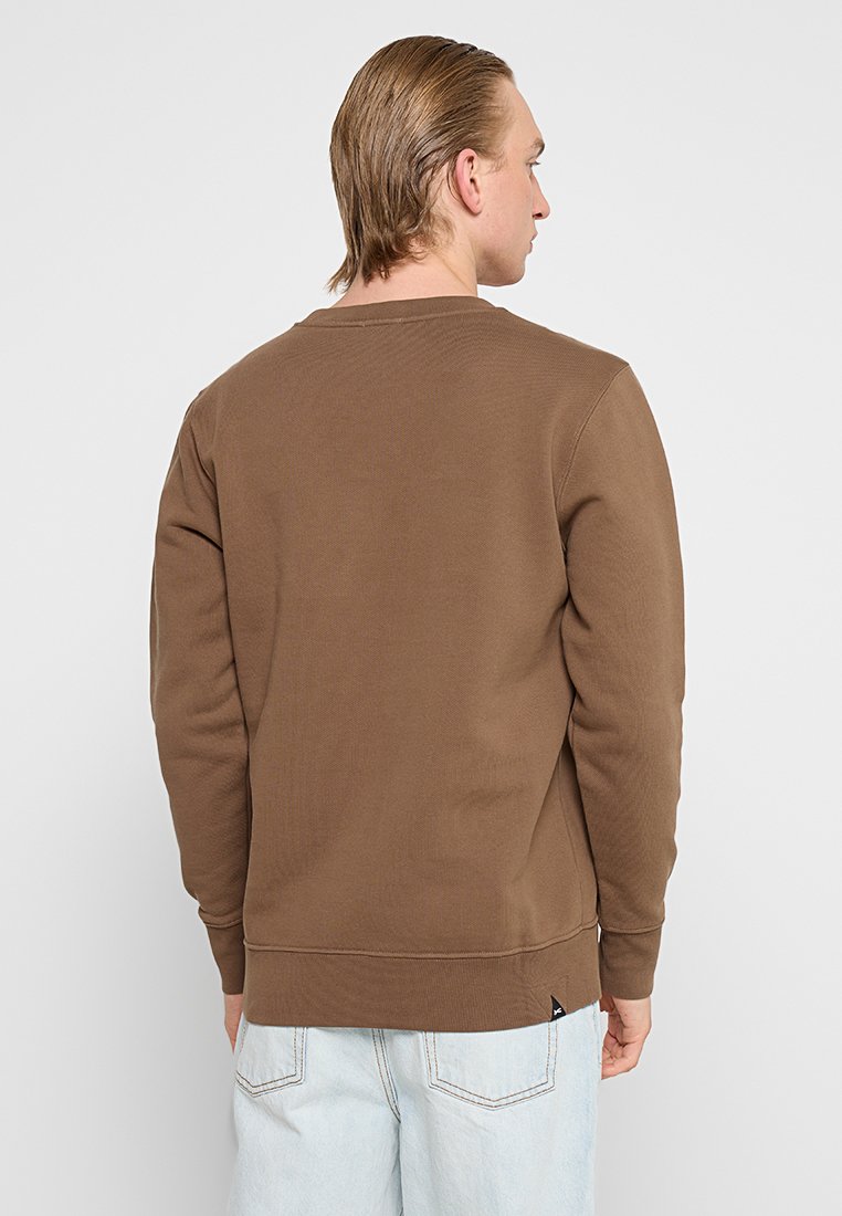 Denham REGULAR FIT