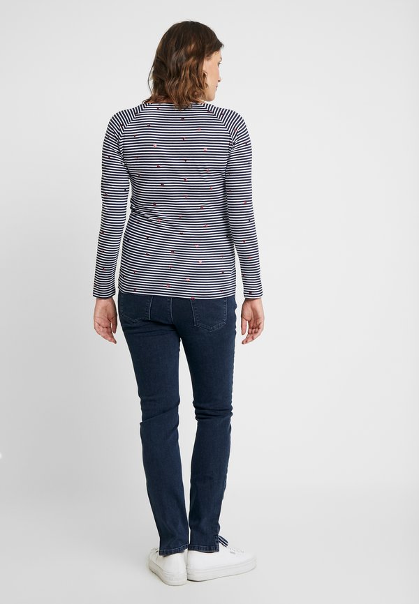 Esprit Maternity