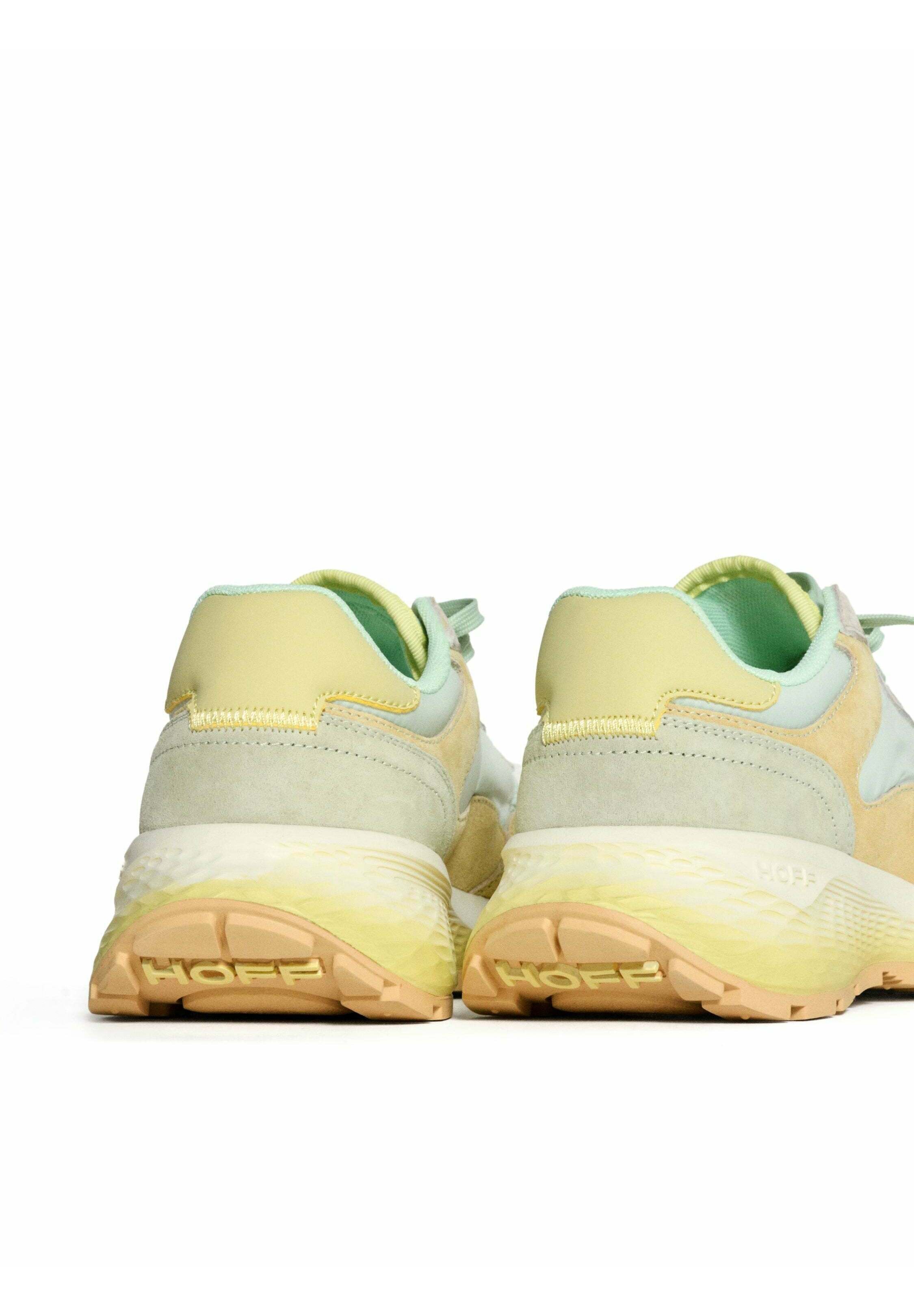 READING SNEAKERS Media 5