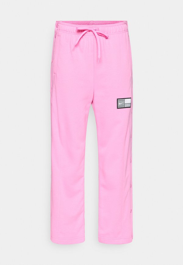 Nike Performance