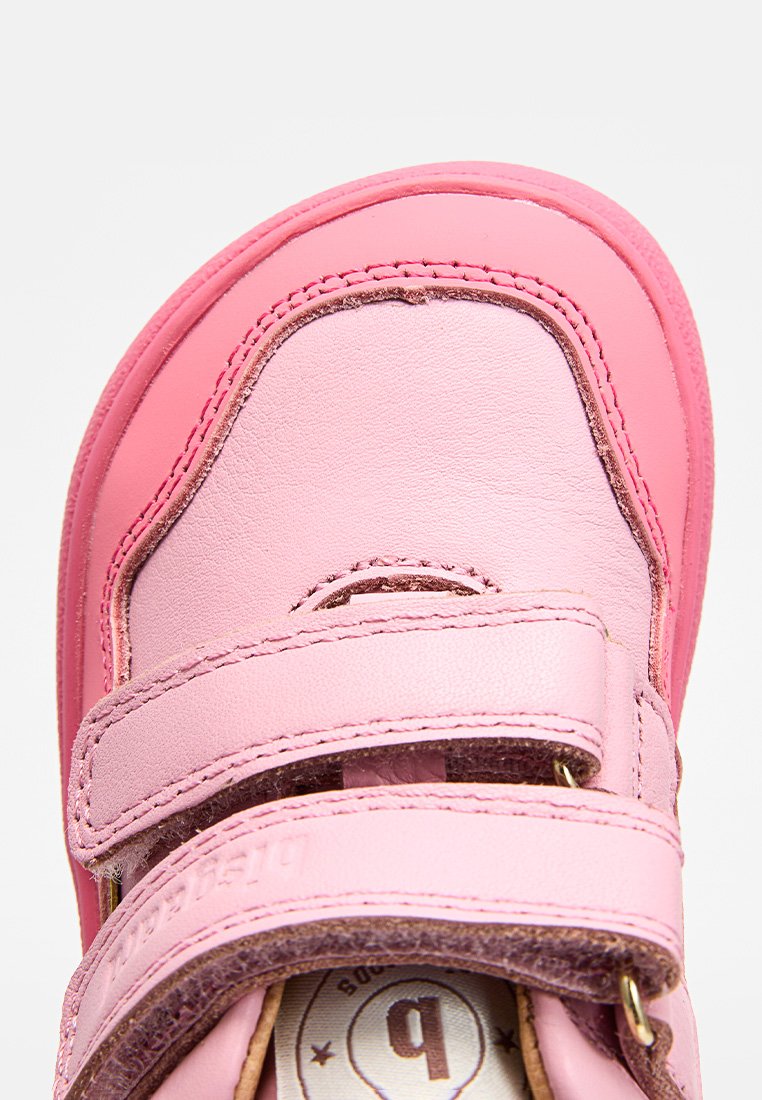 Bisgaard BAREFOOT MORTEN