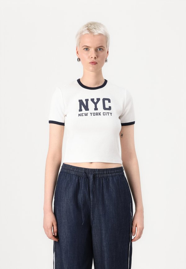 ONLY ONLVIKKA O NECK SHORT