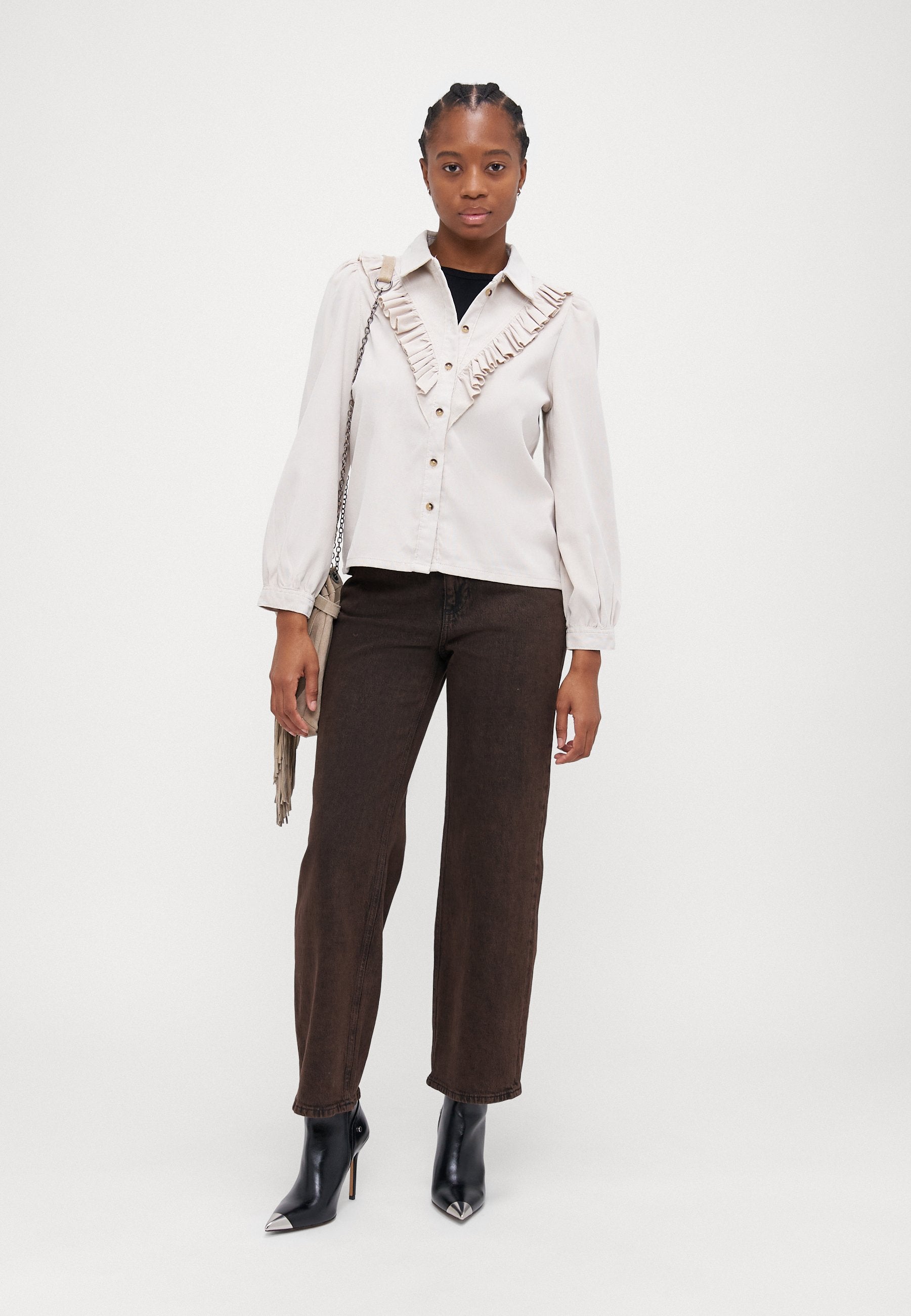ONLMARIKE FRILL SHIRT Media 2