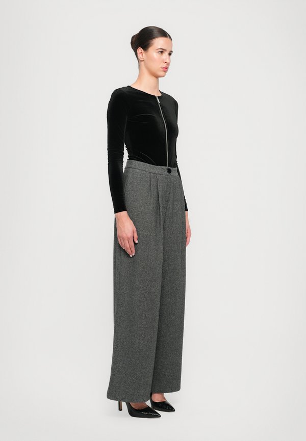 Armani Exchange PANTALONI TROUSER