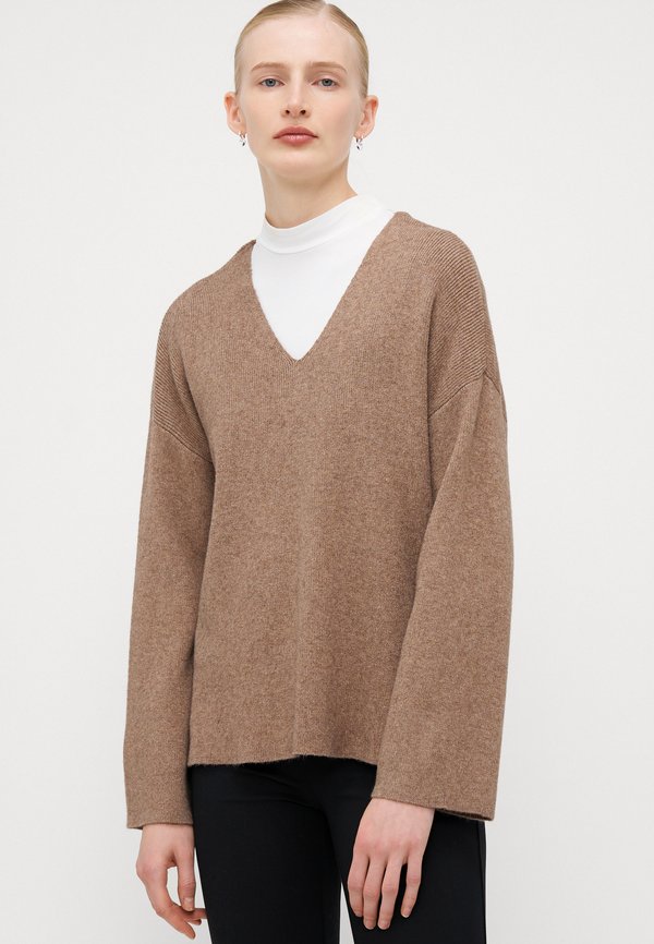 ONLY Tall ONLKATIA V NECK