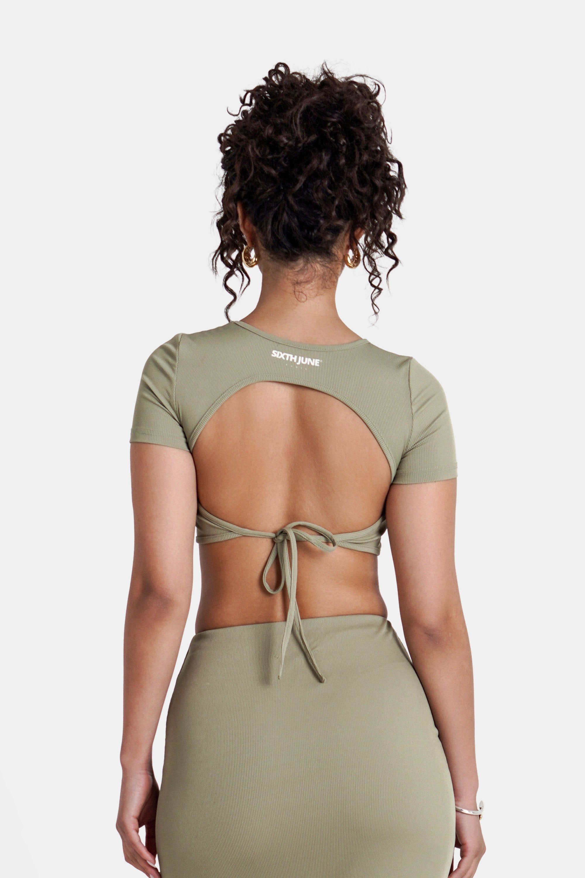 Sixth June BACKLESS