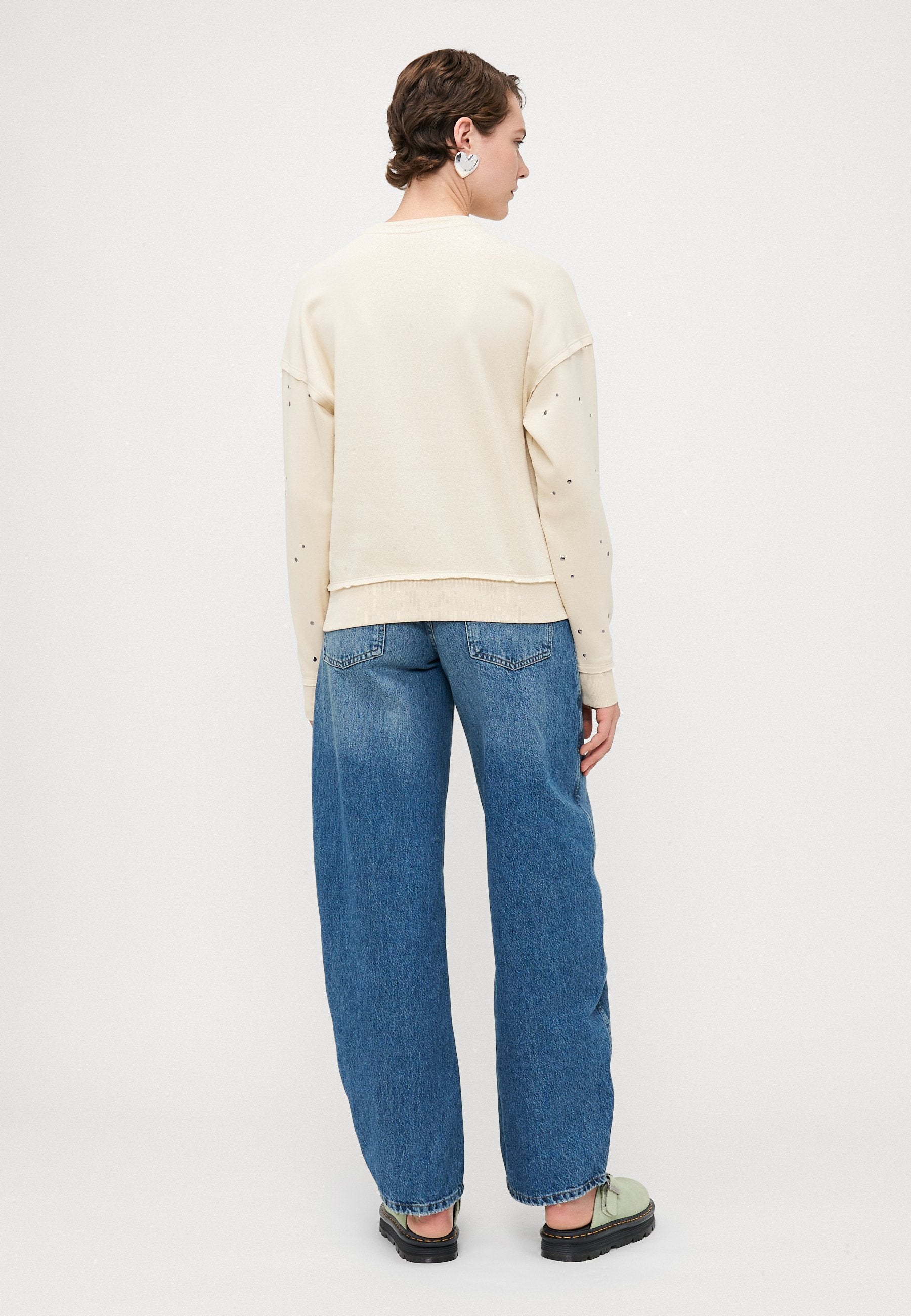 ONLCALLIE O NECK DETAIL Media 4