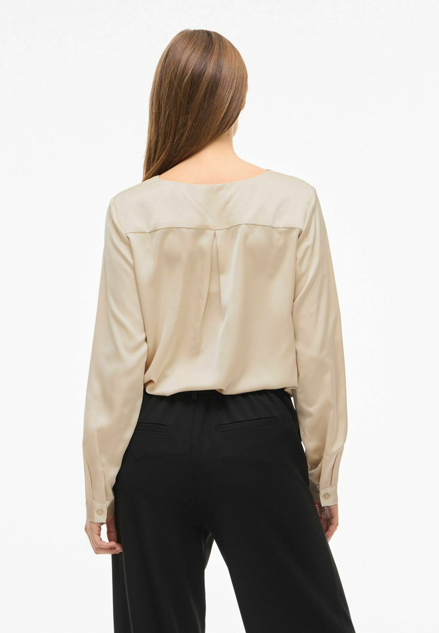 VILA VIELLETTE V-NECK L/S SATIN SHIRT - NOOS