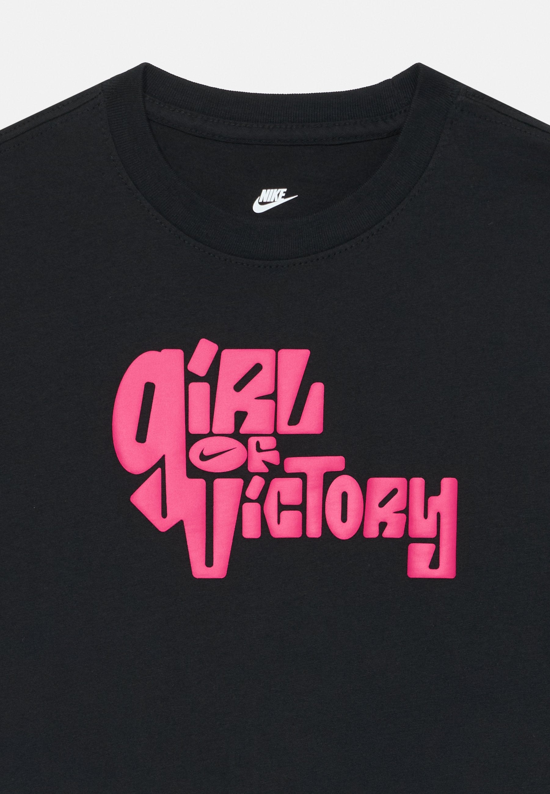 Nike Sportswear TEE GIRL VICTORY LOOSE