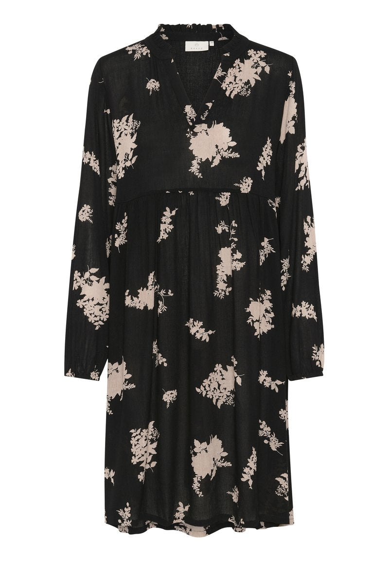 Schwarzes Kleid mit langen Ärmeln, einem V-Ausschnitt und einem gerafften Bund. Verfügt über ein florales Muster in hellrosa. Hergestellt aus leichtem Stoff.