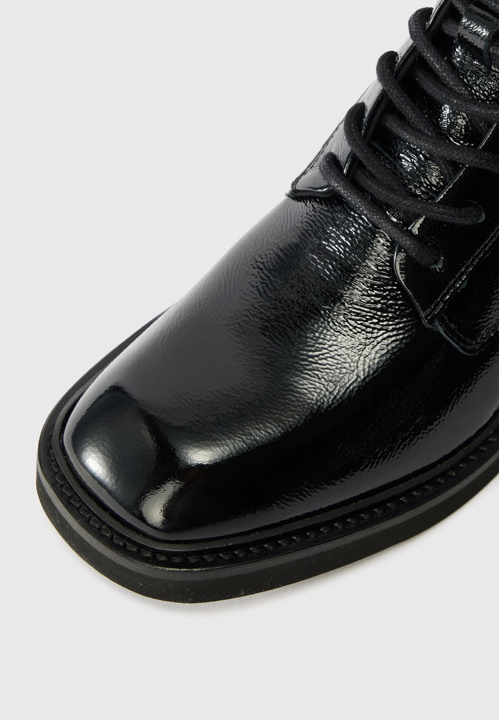 CRINKLE LEATHER LACE-UP ANKLE BOOTS Media 5
