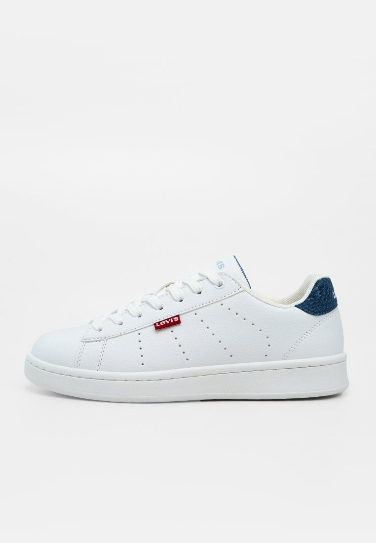 Levi's® AVENUE