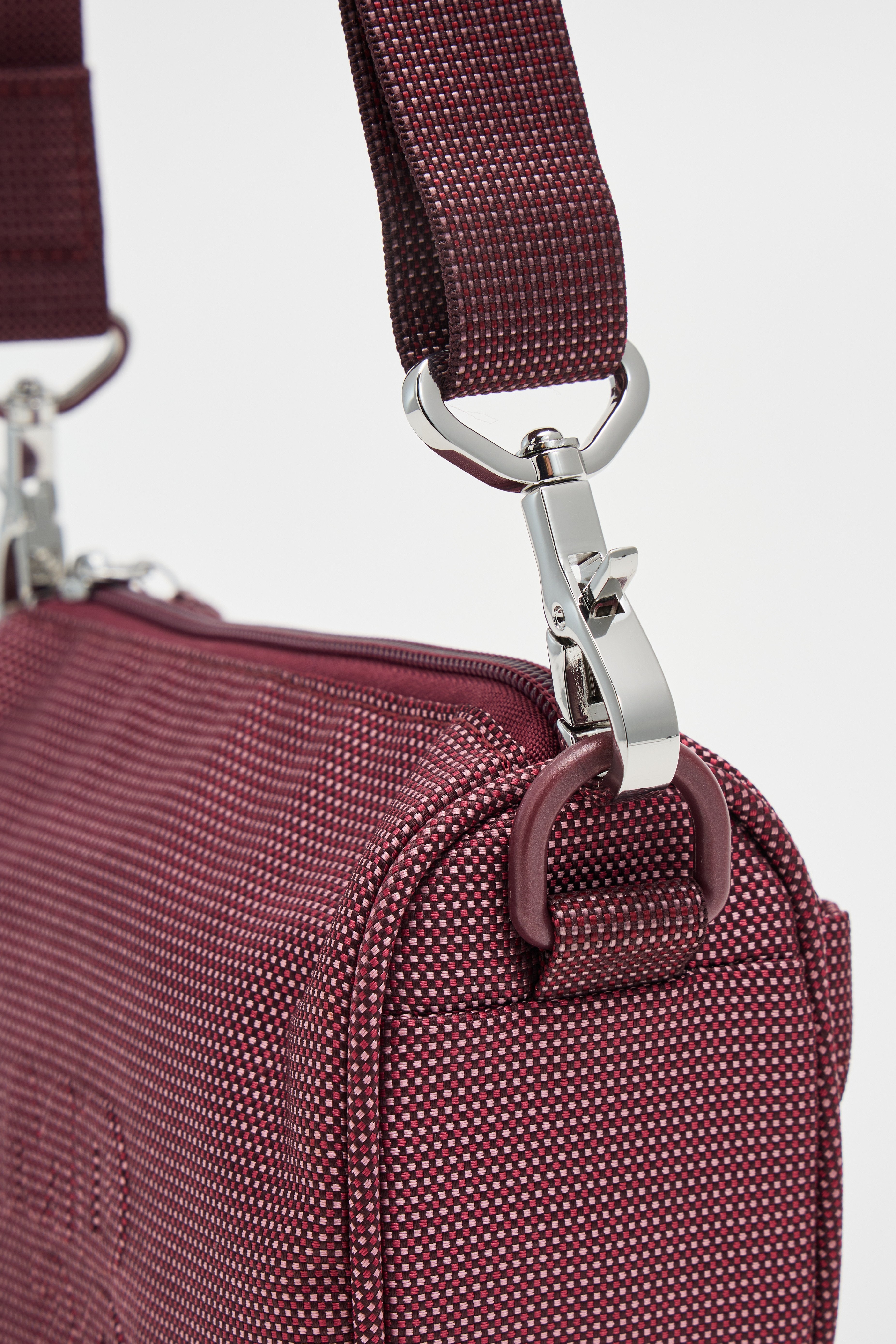 Mandarina Duck MD 20
