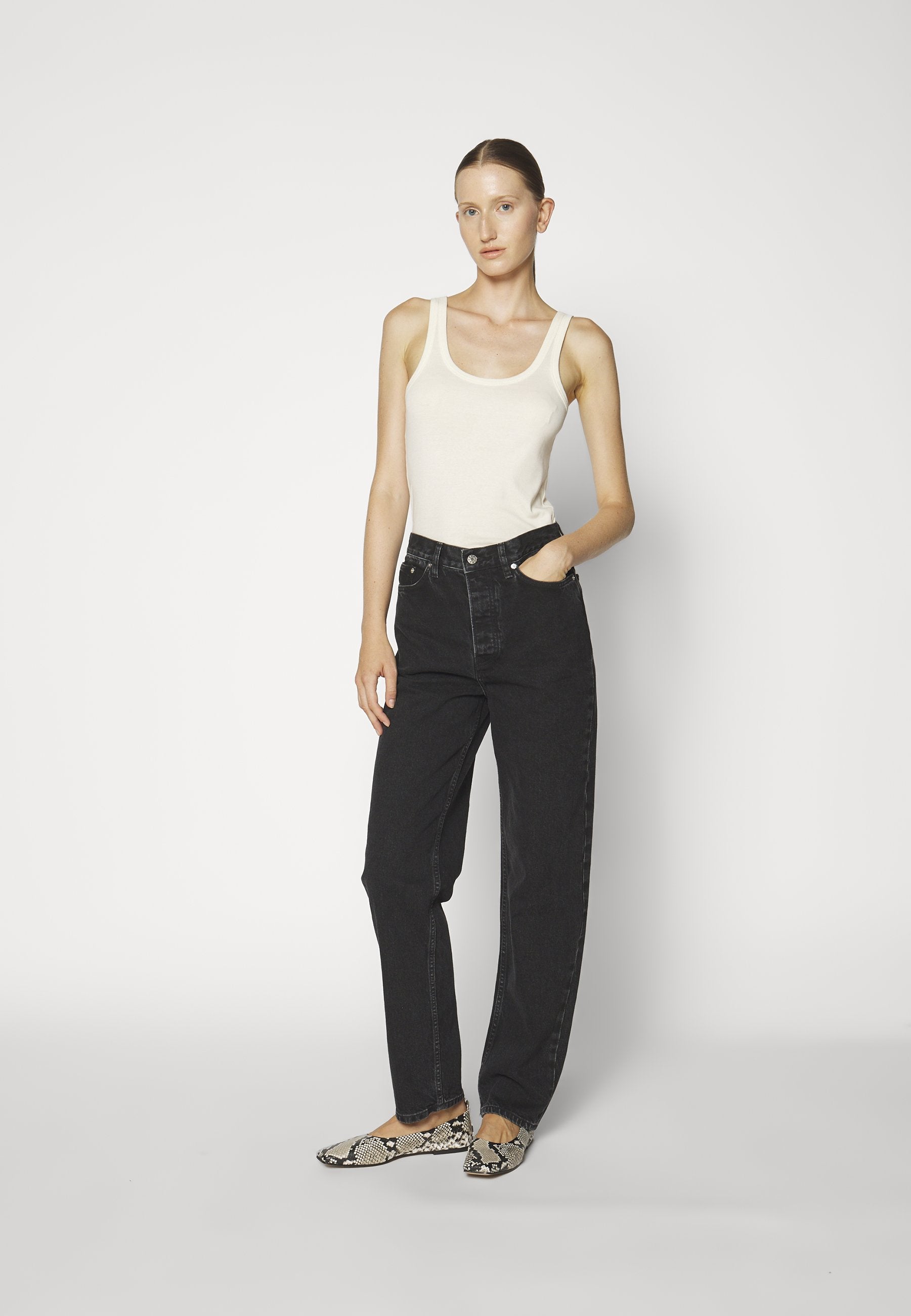 Filippa K BAGGY TAPERED