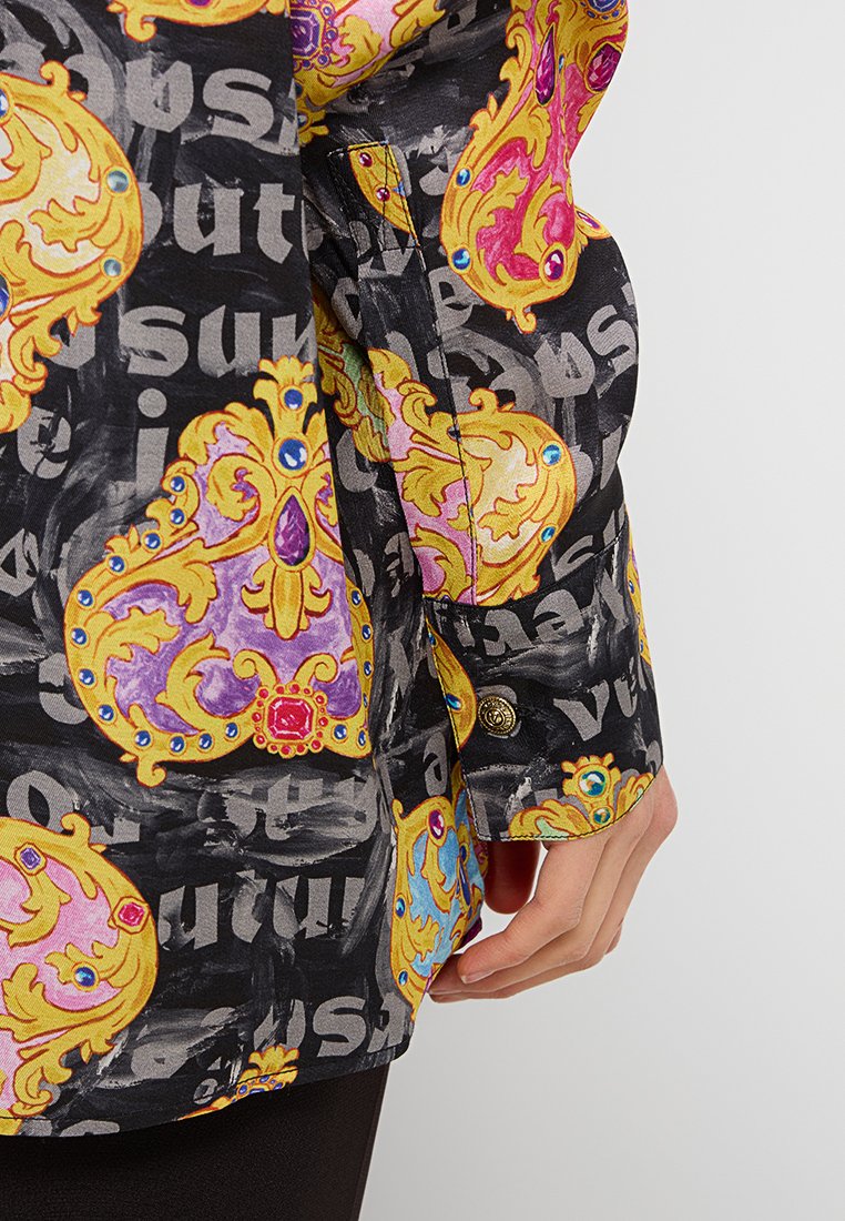 Versace Jeans Couture