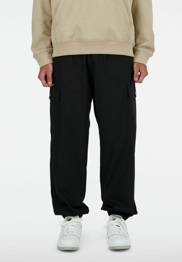 New Balance Cargo trousers - black