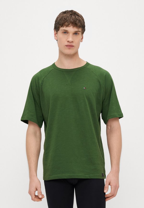 Tommy Hilfiger EVERYDAY ESSENTIALS TEE - Pyjama top - mountain pine