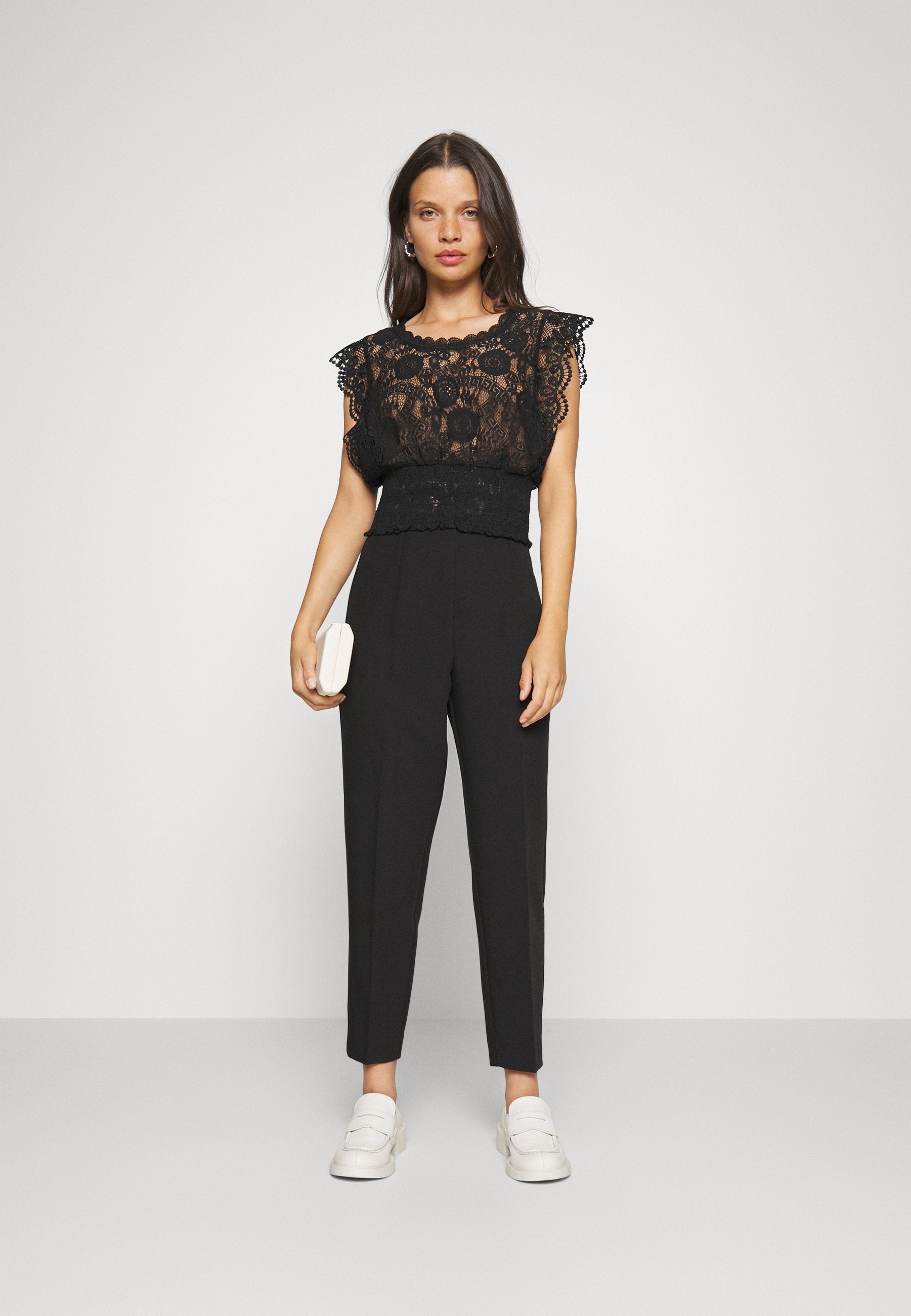 Vero Moda Petite VMSANDY TAPERED PANT