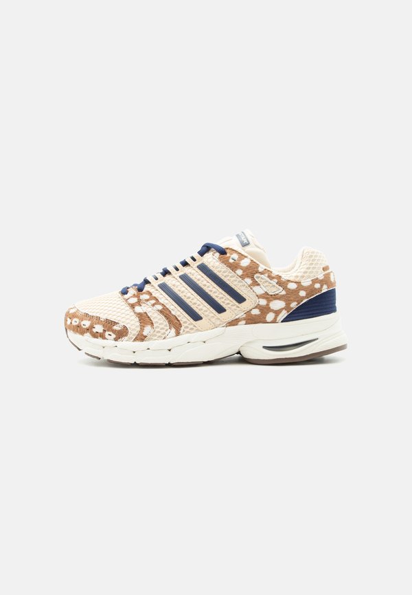 adidas Originals ADISTAR CONTROL 5 - Trainers - off white/sand strata/brown desert