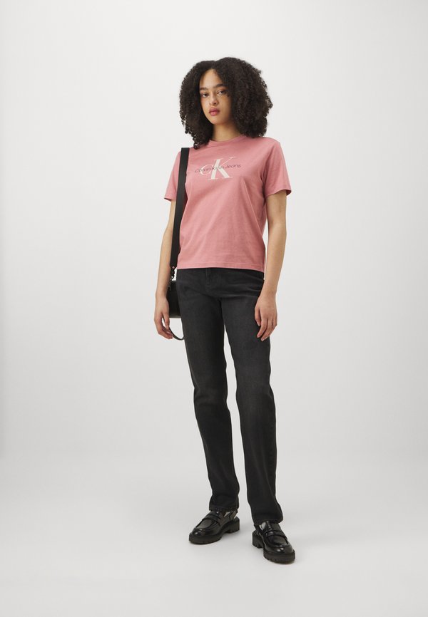 Calvin Klein Jeans AUTHENTIC