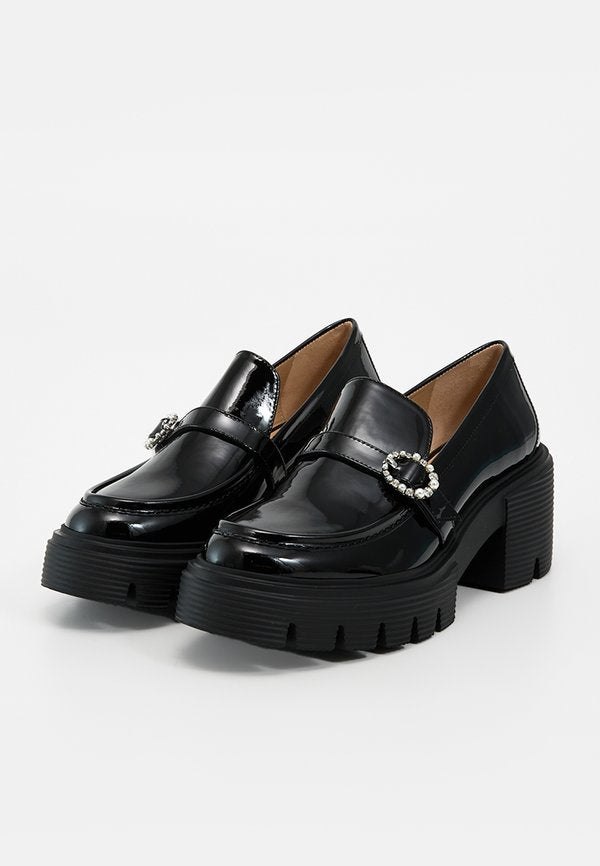 Stuart Weitzman SOHO LEIGHTON