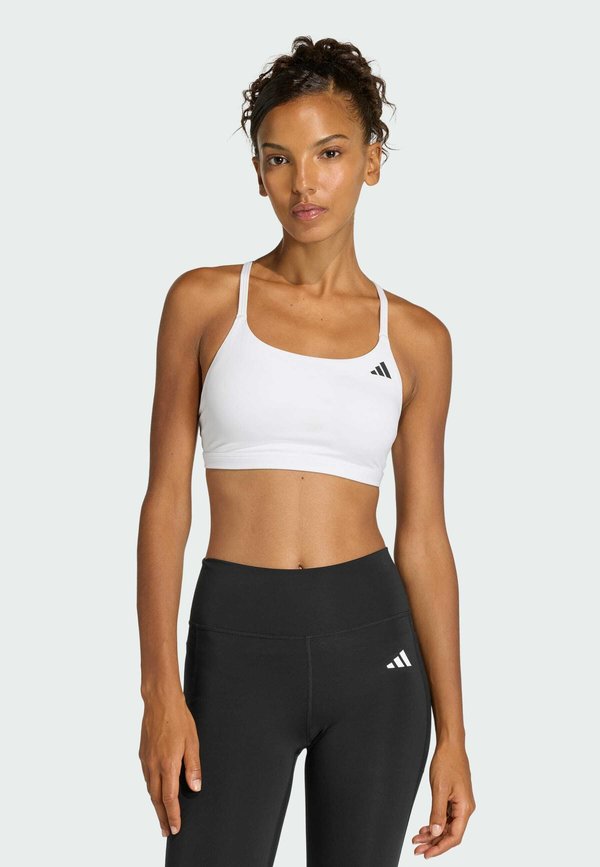 adidas Performance OPTIME ESSENTIALS WORKOUT LIGHT SUPPORT BRA - Light support sports bra - white