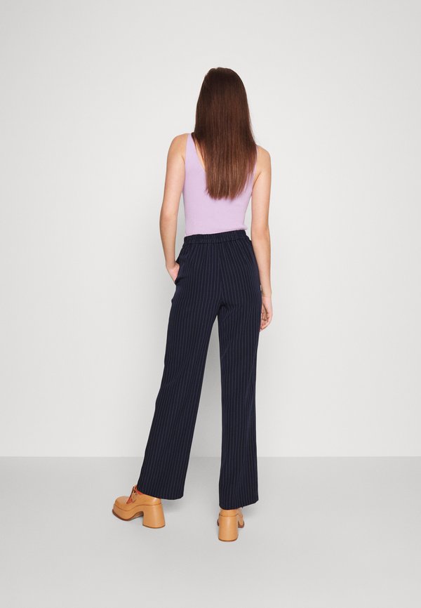 PIECES Tall PCBOSSY WIDE STRIPED PANTS