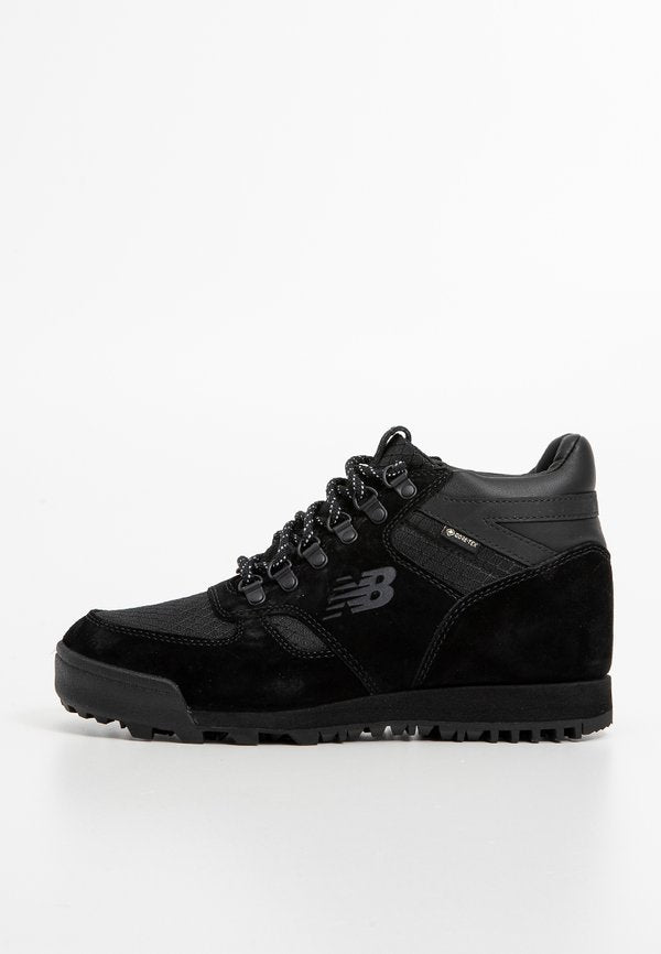 New Balance RAINIER