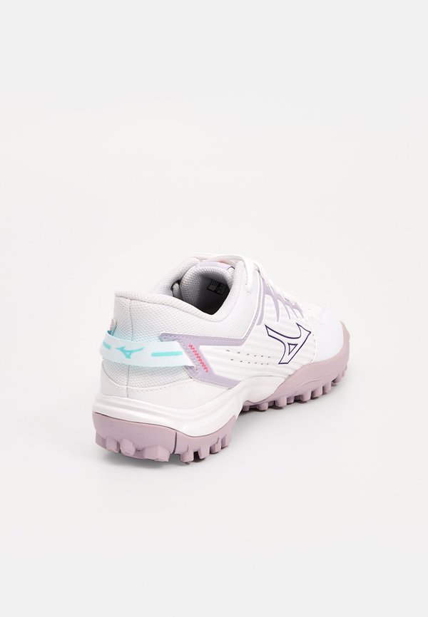 Mizuno WAVE LYNX 2