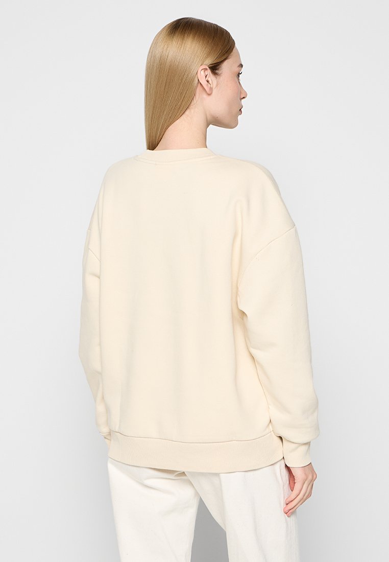 Selected SLFZLDANIELLA