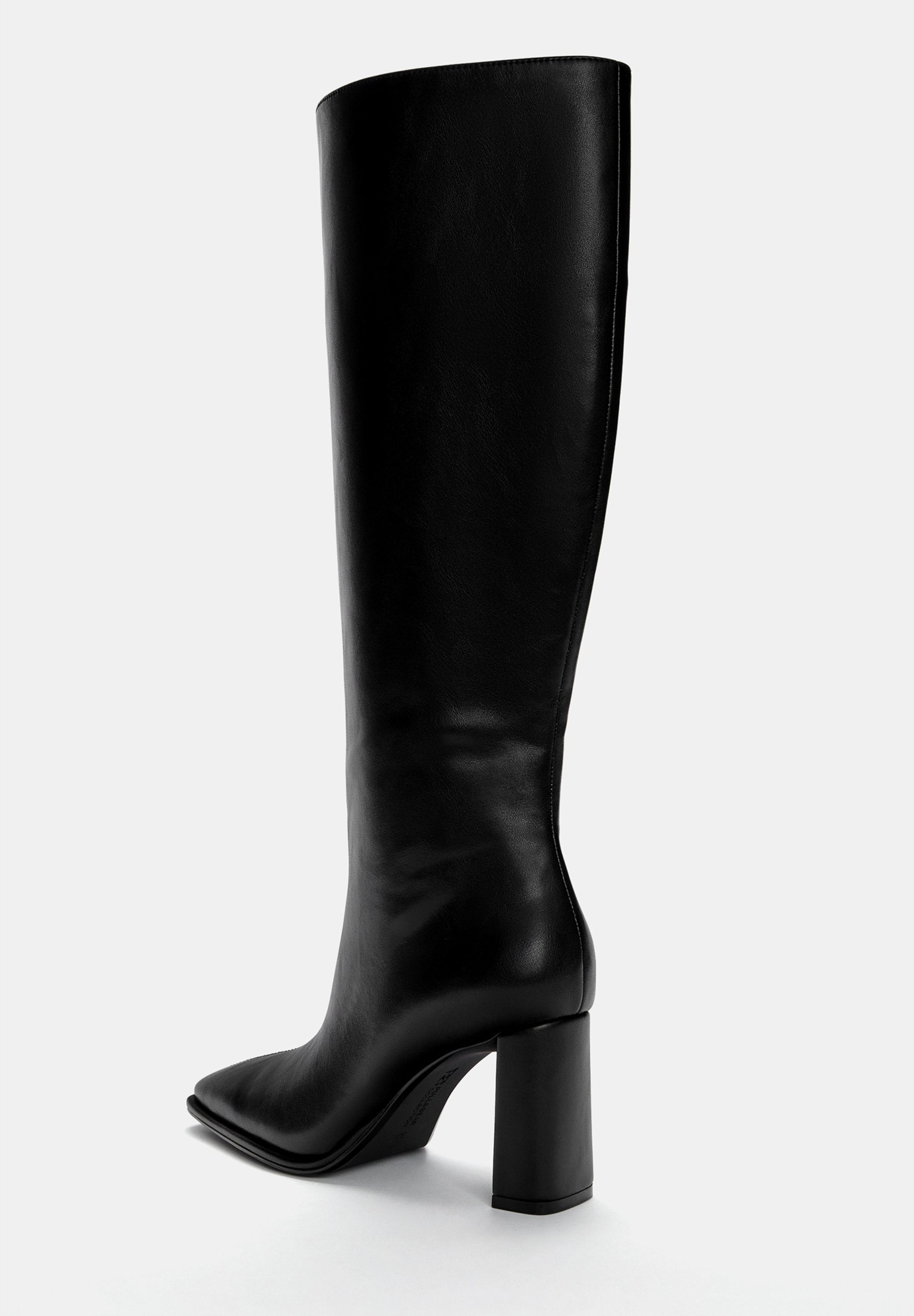 PULL&BEAR HIGH HEELED