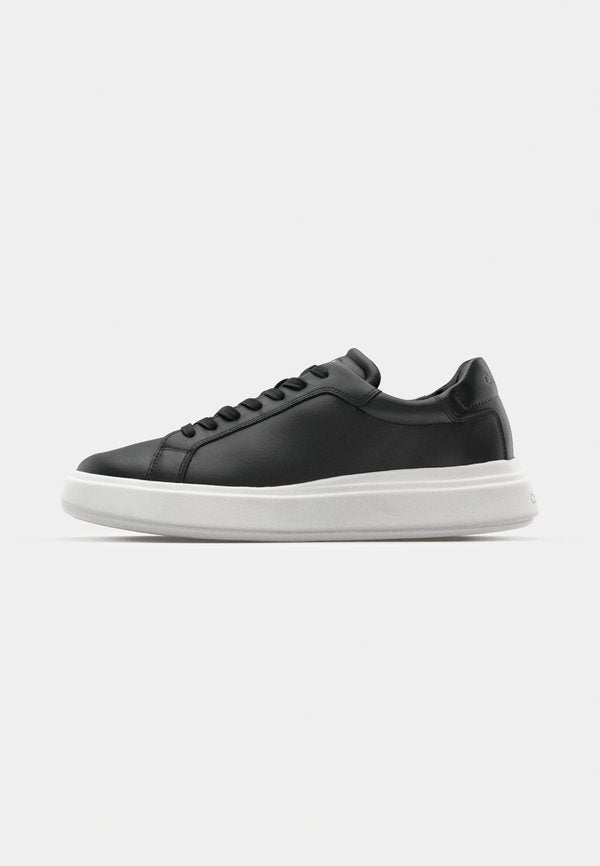 Calvin Klein LACE UP - Trainers - black