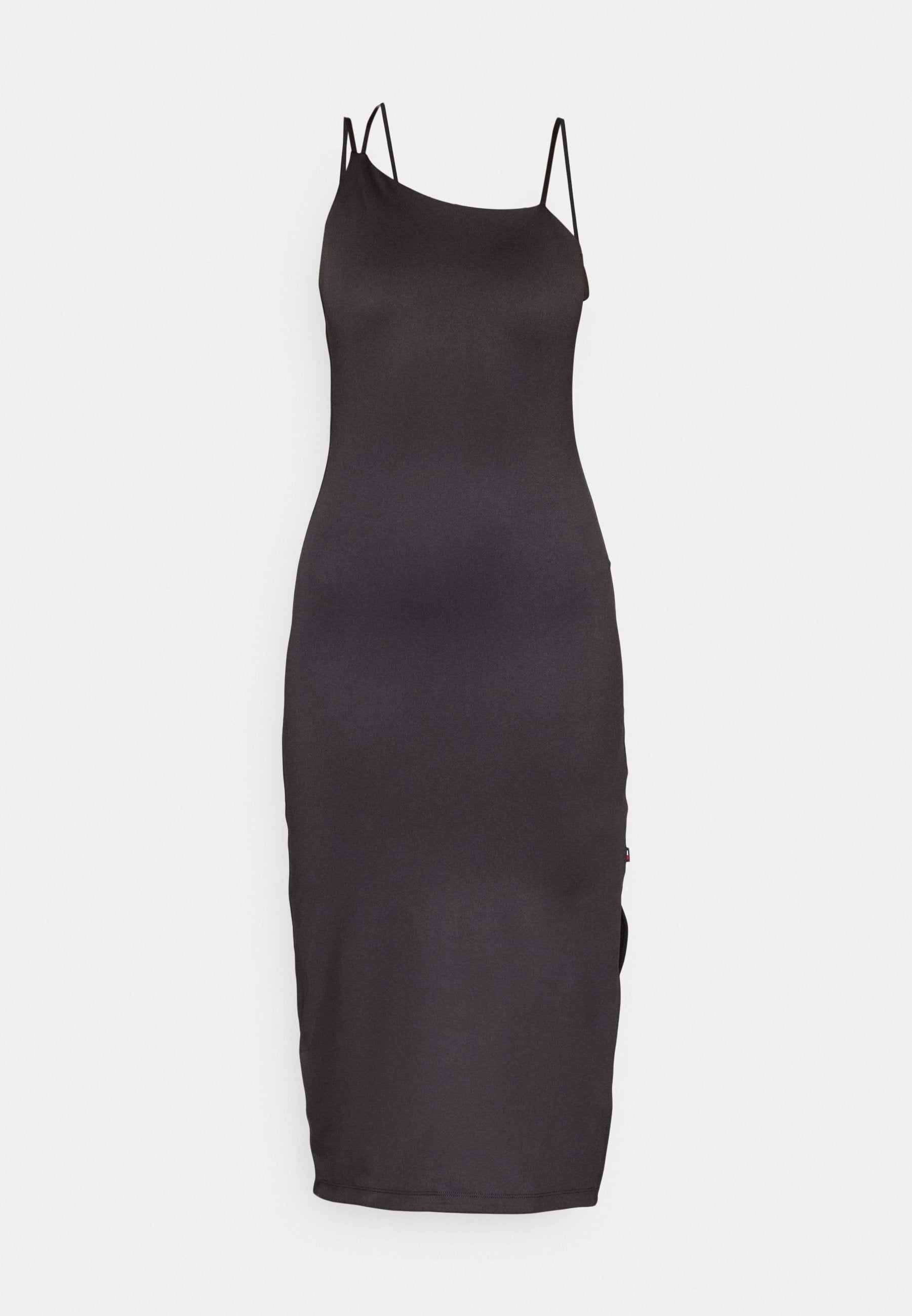 Schwarzes ärmelloses Kleid mit dünnen Trägern, taillierter Silhouette, mittellanger Schnitt, glatter Textur, mit einem seitlichen Schlitz und minimalem Markendetail.