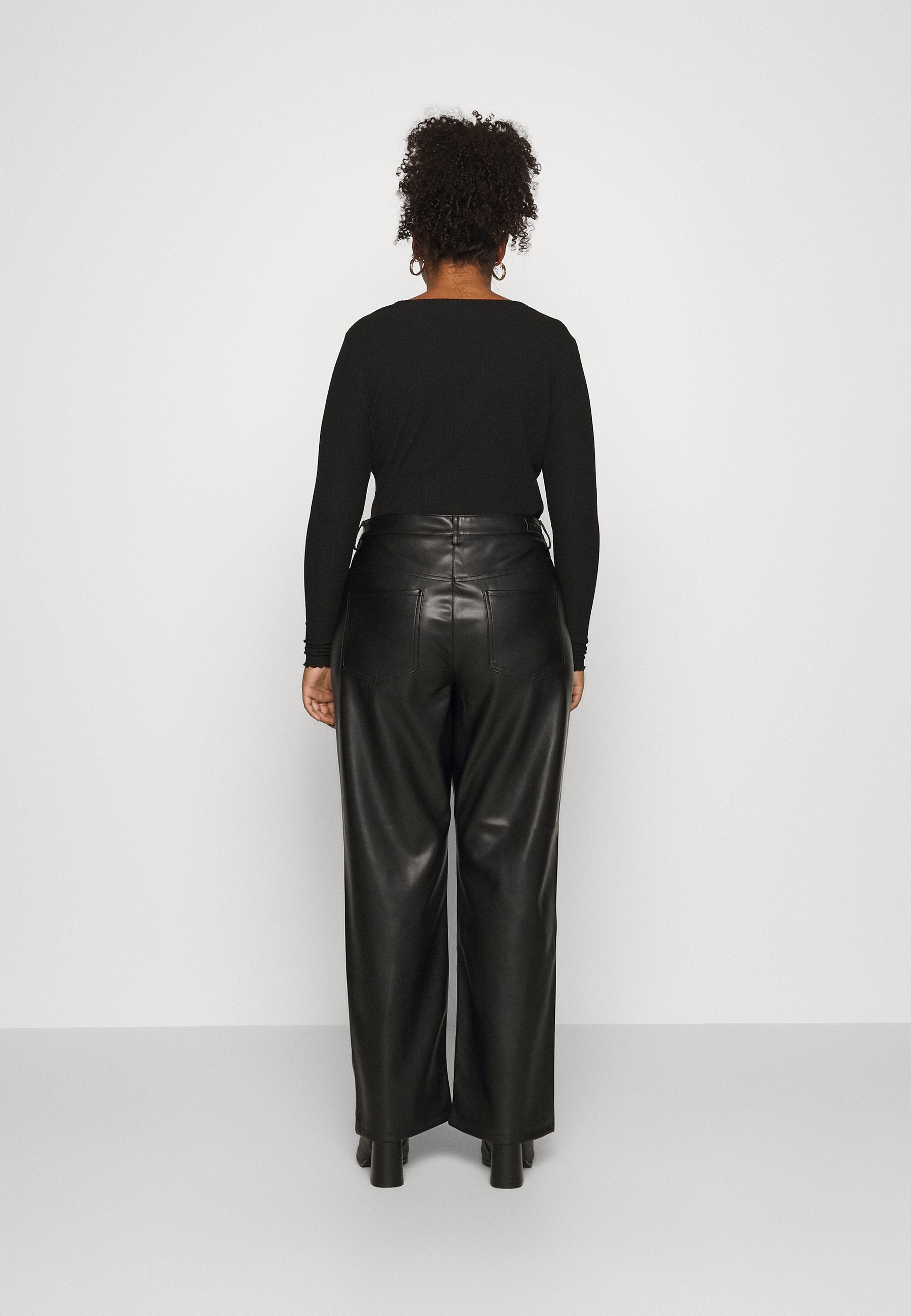 ONCMADISON WIDE PANTS Media 4