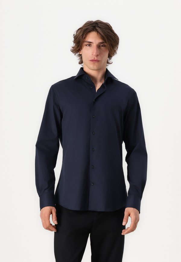 MICHAELIS SLIM FIT