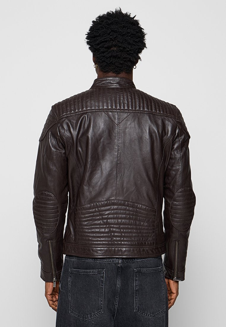 Lee Cooper BRED