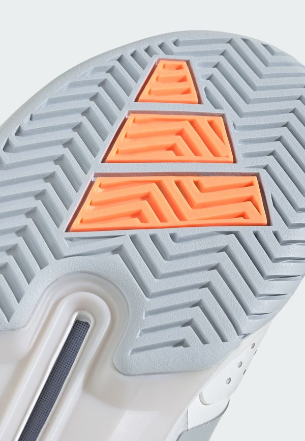 adidas Performance ADIZERO UBERSONIC 5