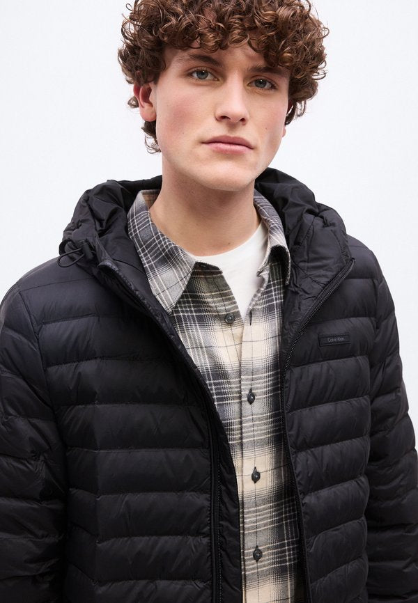 Calvin Klein HOODED CHANNELED PUFFER