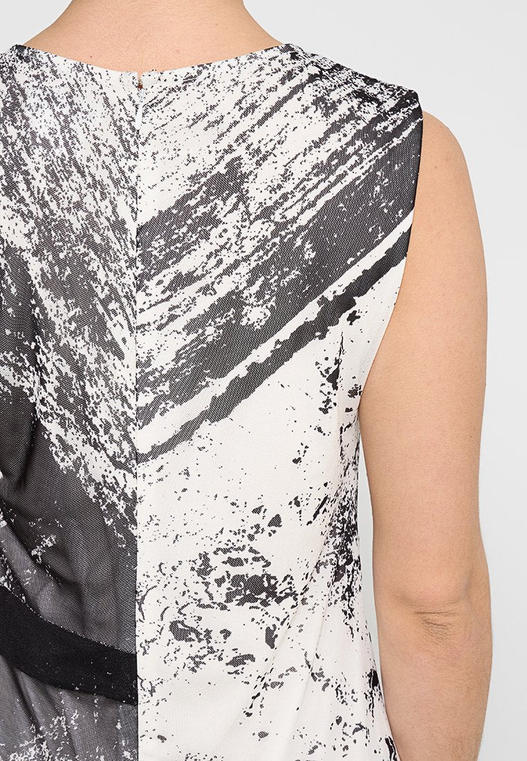 DKNY