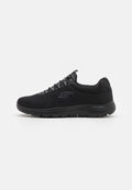 Skechers SUMMITS - Trainers - black
