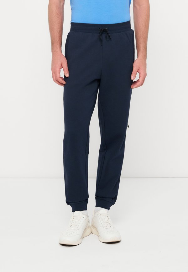 EA7 Emporio Armani