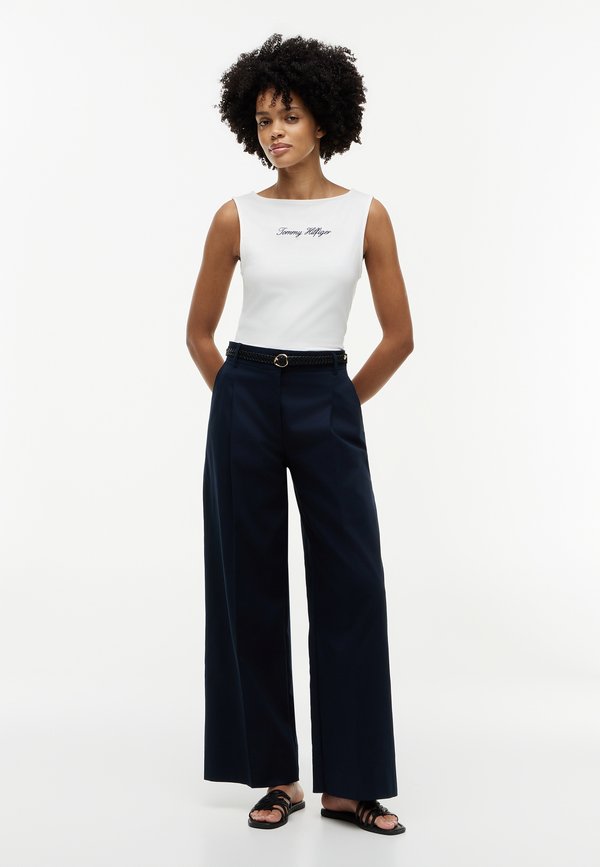 Tommy Hilfiger CLASSIC SCRIPT BOAT