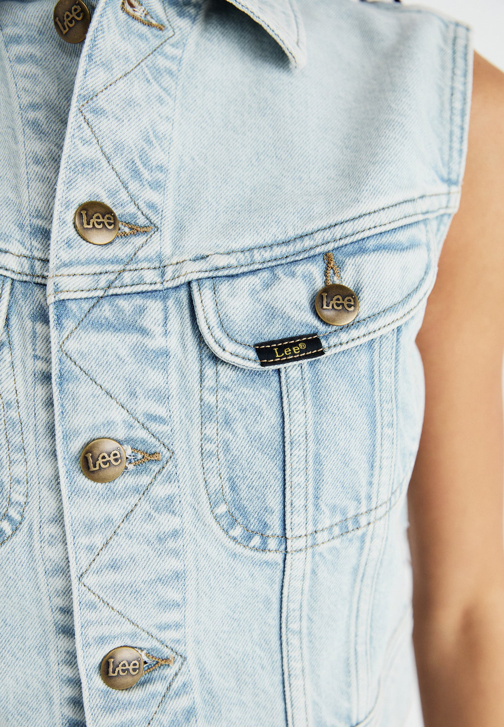 Lee CROPPED RIDER VEST