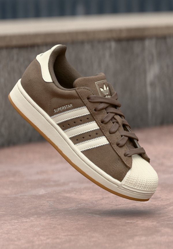adidas Originals SUPERSTAR II - Trainers - earth strata/off white