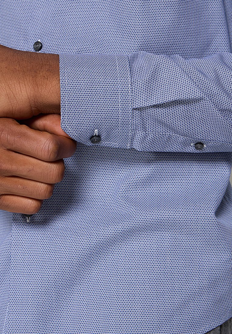 Michael Kors SLIM FIT