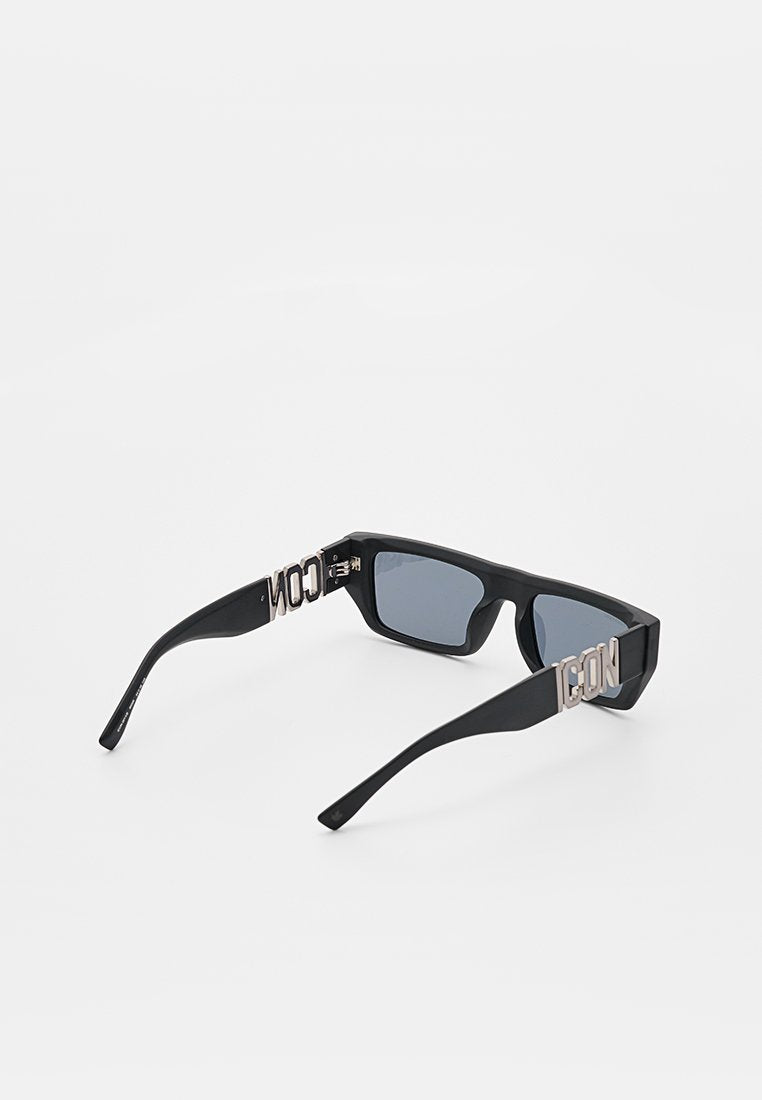 Dsquared2