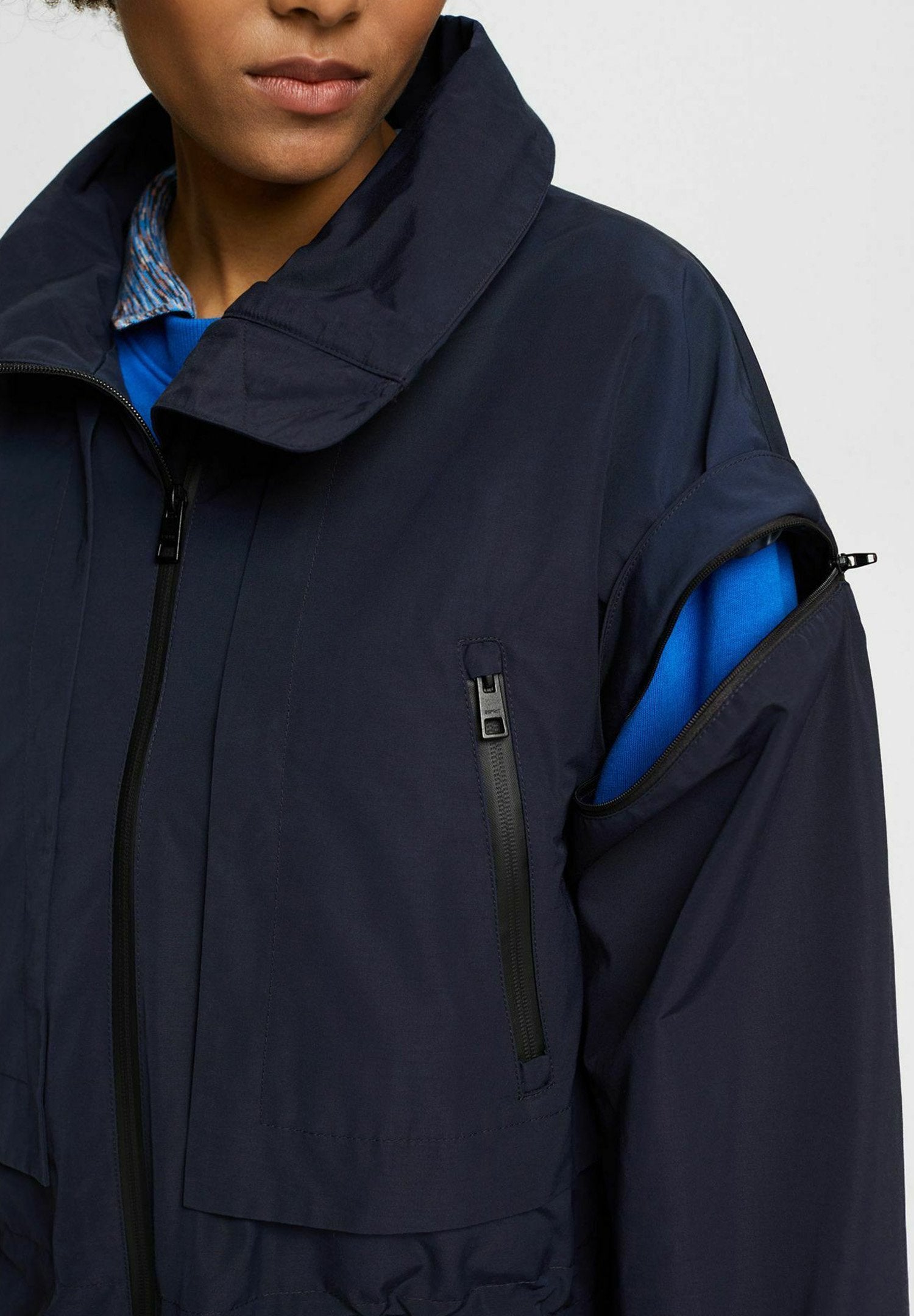 Esprit Leichte Jacke Media 6